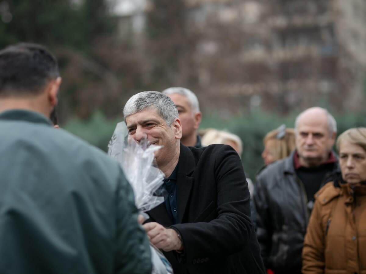 საბურთალოს, ვაკის, ისნის, მთაწმინდის, კრწანისისა და სამგორის რაიონში მცხოვრებ 33 ოჯახს საკუთრების დამადასტურებელი მოწმობები გადაეცა