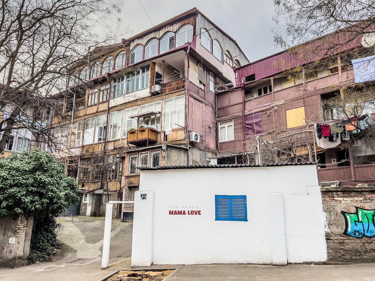 ქუჩა, რომლის თითქმის ყველა სახლი არქიტექტურული ნიმუშია