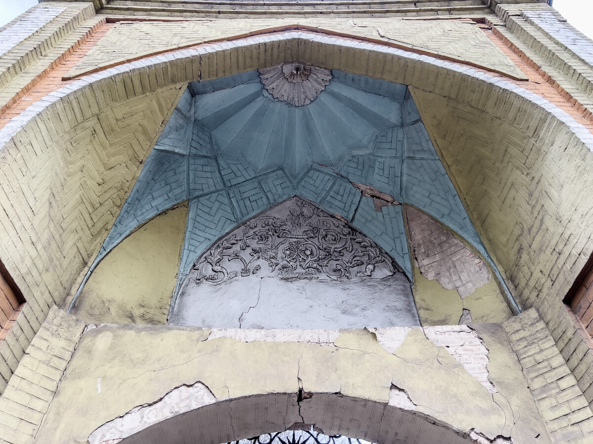 ქუჩა, რომლის თითქმის ყველა სახლი არქიტექტურული ნიმუშია