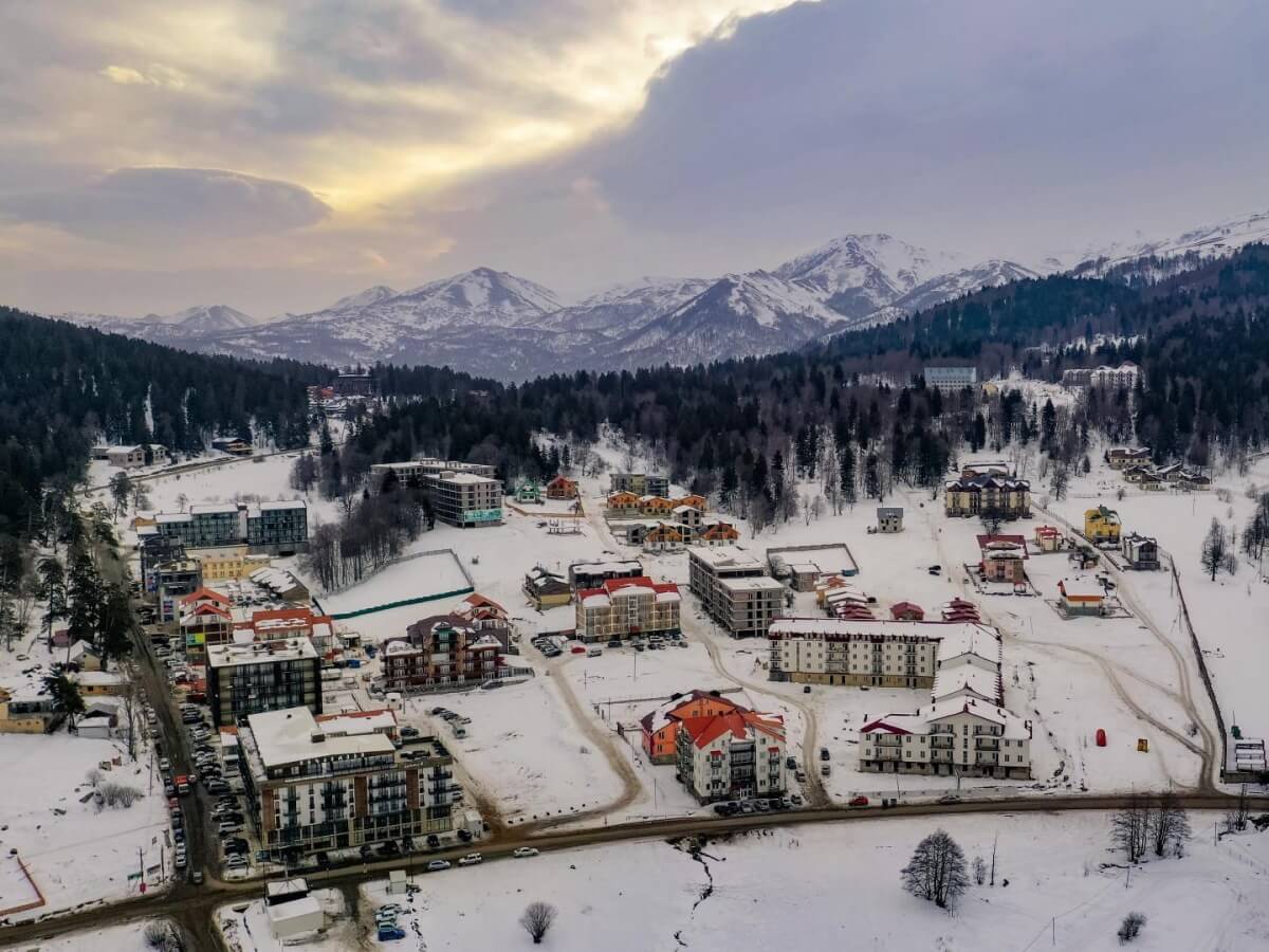 რამდენი ბინა გაიყიდა 2023 წელს სამთო-სათხილამურო კურორტებზე – Galt & Taggart-ი კვლევის შედეგებს აქვეყნებს