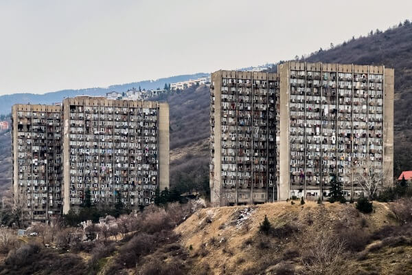 დღევანდელი რეალობა – რა პირობებში უწევთ ცხოვრება სტუდენტებს