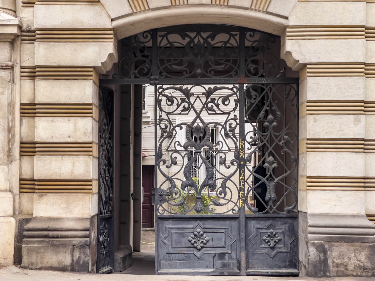 ლეგენდა თუ სინამდვილე – ერთ-ერთი თბილისური სახლის თბილისური ისტორია