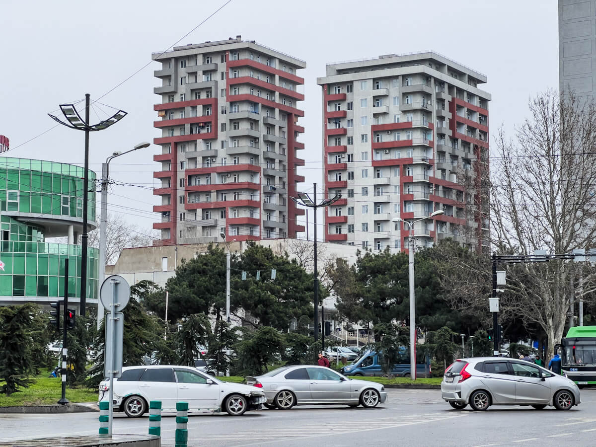 2024 წელს უძრავი ქონების ფასების ზრდის დინამიკა ნარჩუნდება – ბინების უმეტესი ნაწილი დიდ დიღომში, საბურთალოსა და სამგორის რაიონებში გაიყიდა