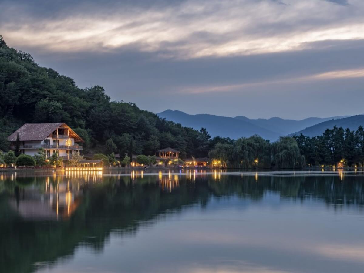 „ლოპოტა სპა რეზორტი“ – შვიდი ოთახიდან დაწყებული ისტორია