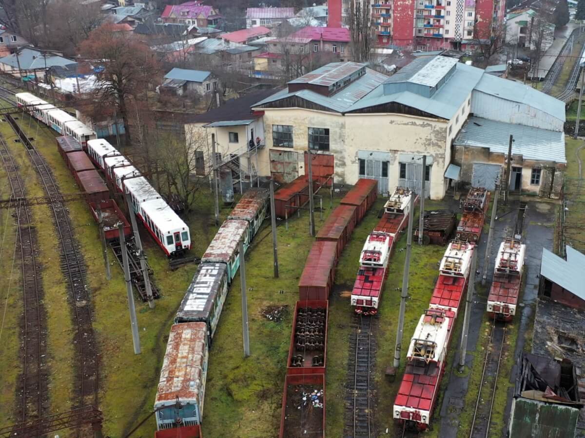 ისტორიული “კუკუშკა” მგზავრების მოლოდინში