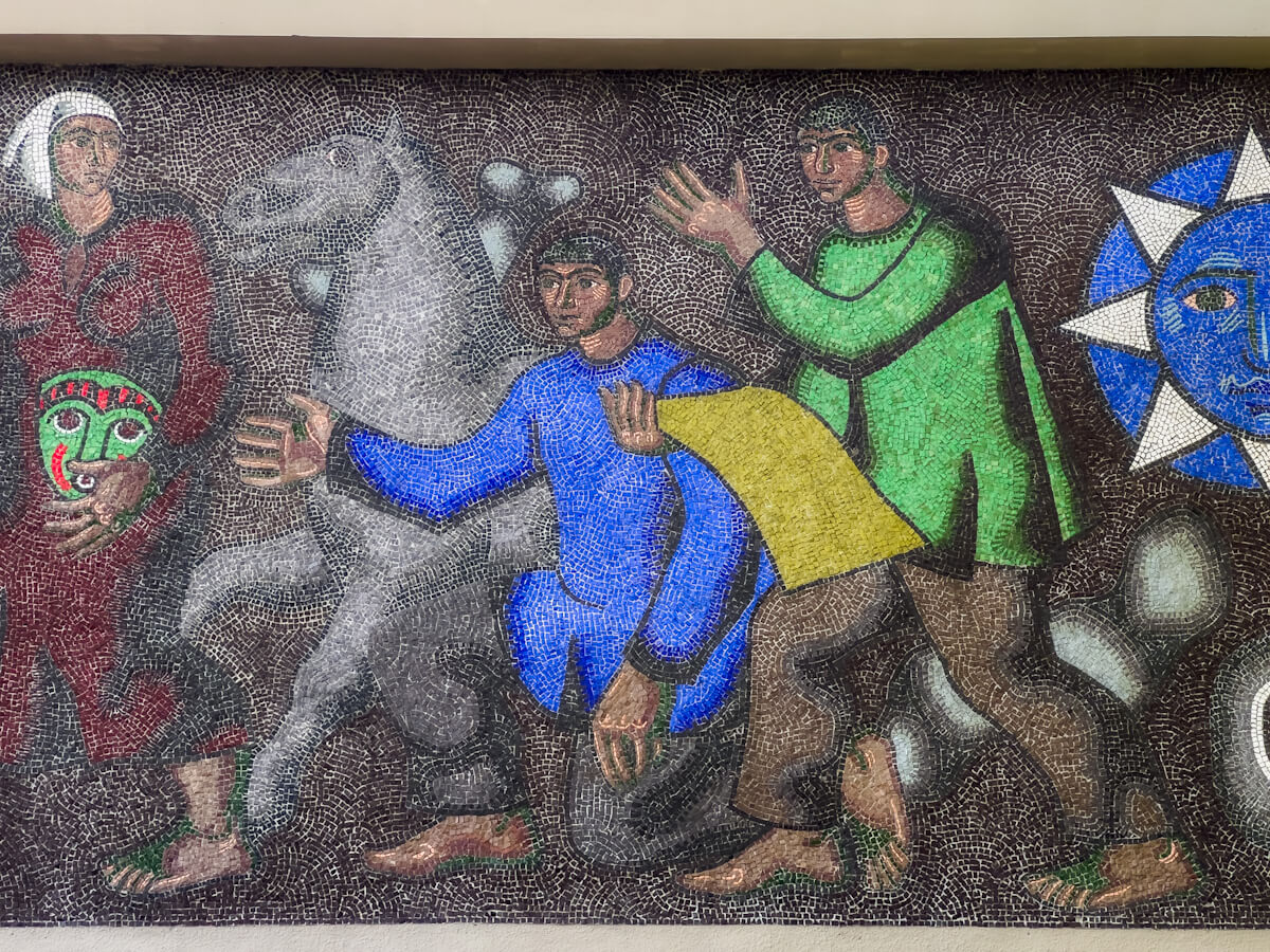 თბილისური მოზაიკები – წავშალოთ თუ გავუფრთხილდეთ ქართულ მოტივებზე შექმნილ საბჭოთა სიმბოლიკას