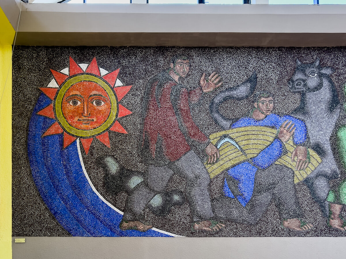 თბილისური მოზაიკები – წავშალოთ თუ გავუფრთხილდეთ ქართულ მოტივებზე შექმნილ საბჭოთა სიმბოლიკას