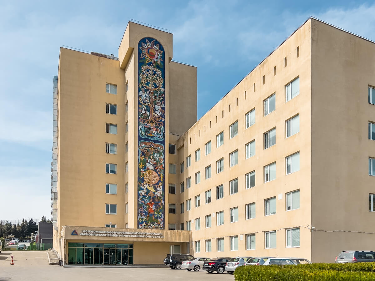 თბილისური მოზაიკები – წავშალოთ თუ გავუფრთხილდეთ ქართულ მოტივებზე შექმნილ საბჭოთა სიმბოლიკას