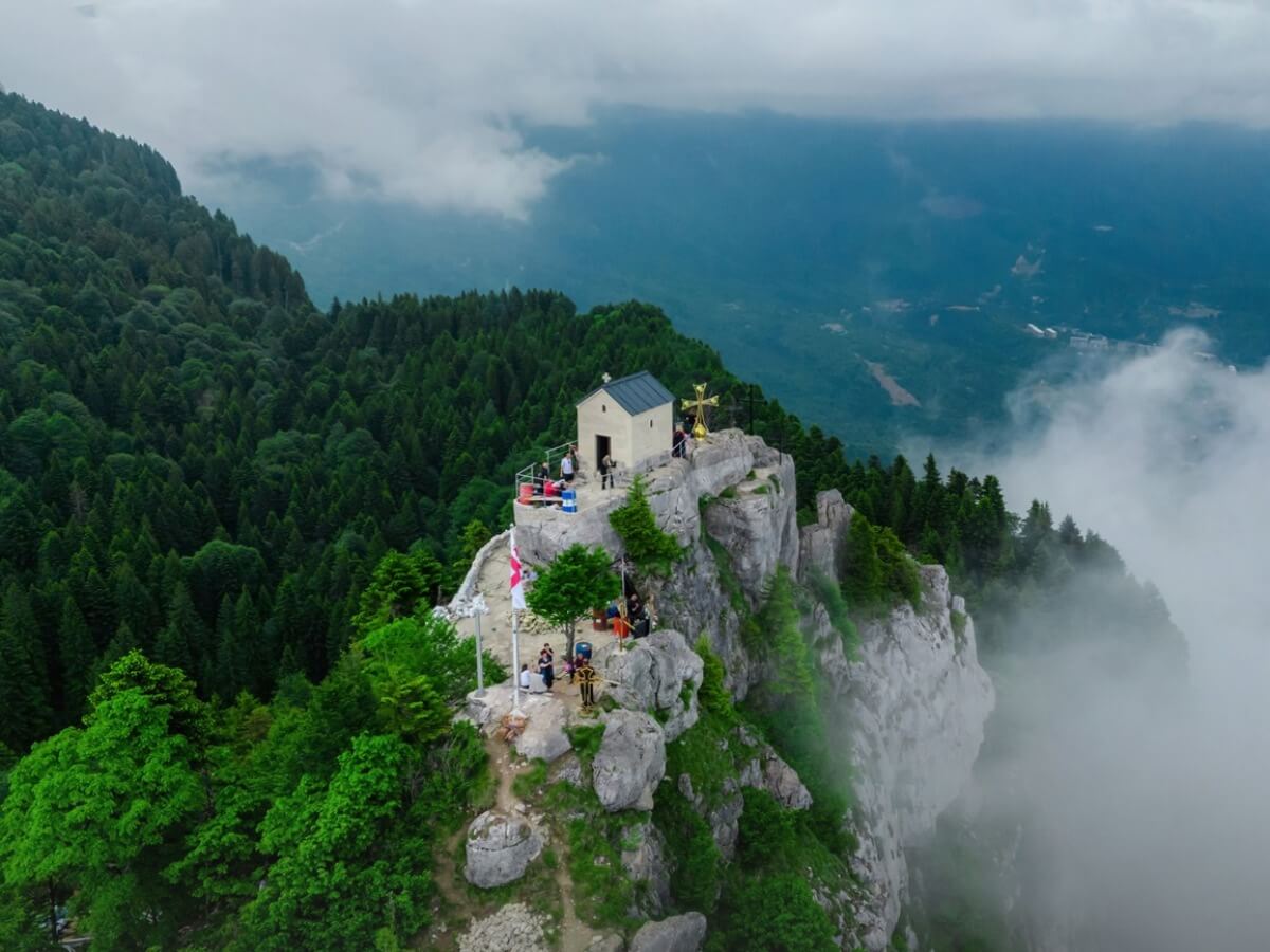 იქ, სადაც ფეხით ცაში ადიხარ – ერთი ჩვეულებრივი დღის არაჩვეულებრივი ემოცია