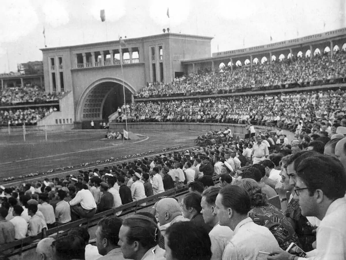 თბილისის ეროვნული სტადიონი და ახალი პროექტი, რომელიც 70 000 მაყურებელზე იქნება გათვლილი