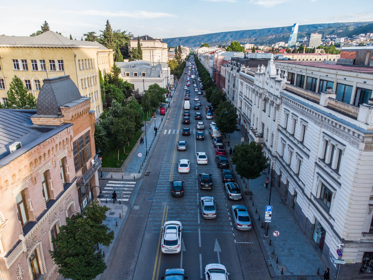 ავტოსაგზაო შემთხვევების გაზრდილი მაჩვენებელი – დარგის ექსპერტები პრობლემის აღმოფხვრის გზებზე საუბრობენ
