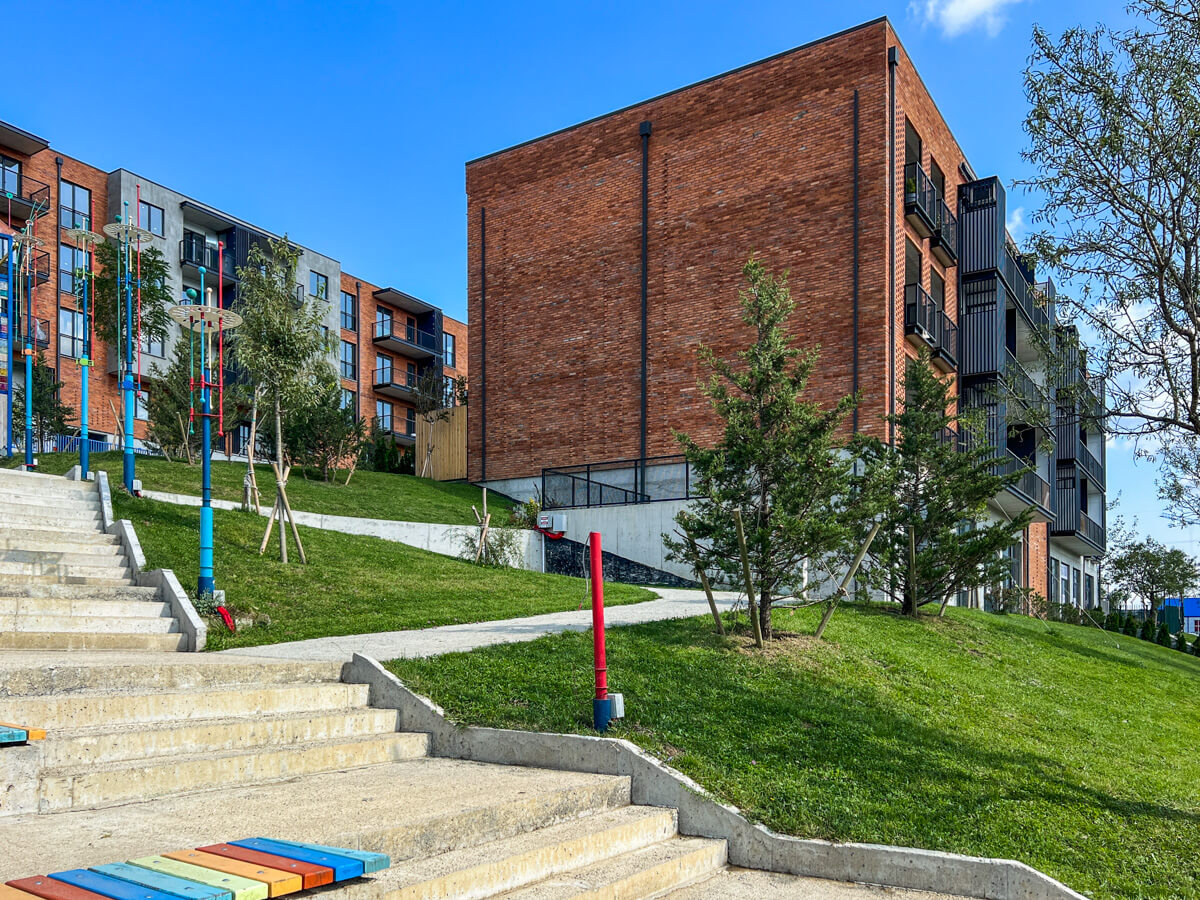 დაბალსართულიან კომპლექსებში ცხოვრების უპირატესობა