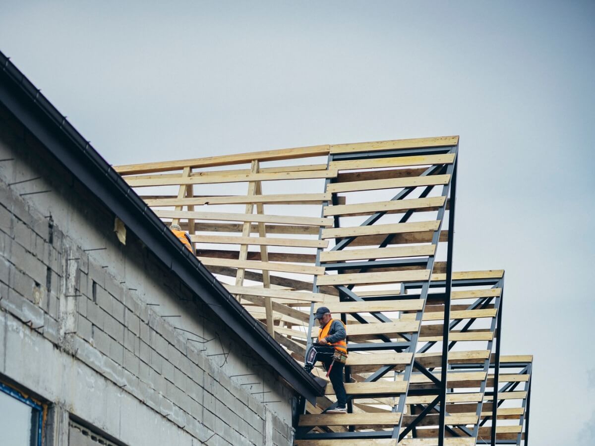 კიდევ ერთი მასშტაბური პროექტი თბილისში – მთაწმინდის რაიონში, ტაბახმელაში, სპორტული კომპლექსის მშენებლობა მიმდინარეობს