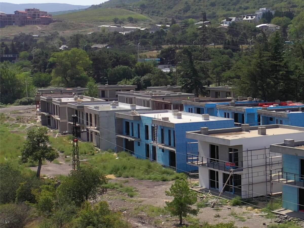 თბილისის შემოგარენში არსებული კომპლექსები – რას გვთავაზობენ დეველოპერული კომპანიები