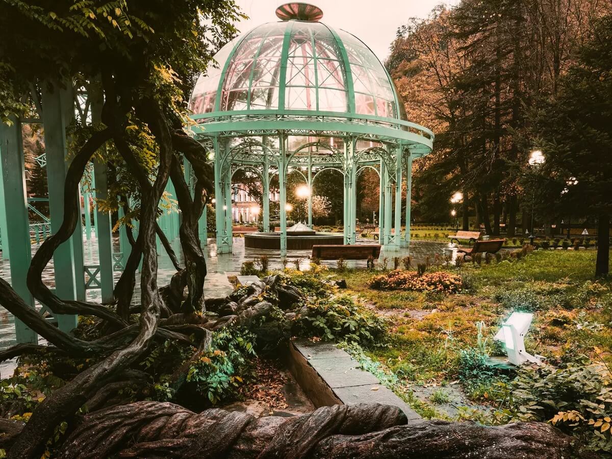 სიმწვანეში ჩაკარგული ქალაქის არქიტექტურა – შეინარჩუნებს თუ არა ბორჯომი ავთენტურ იერსახეს