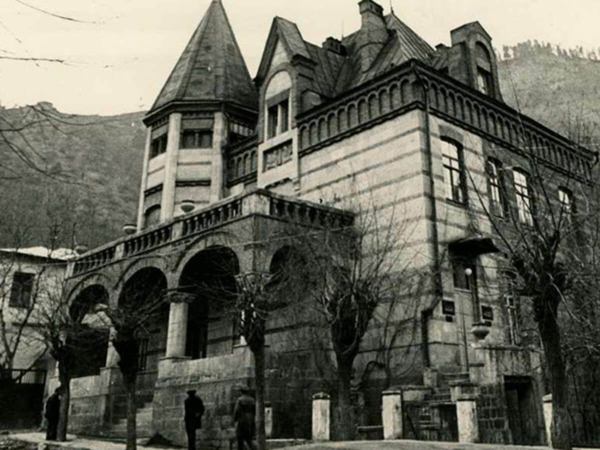 სიმწვანეში ჩაკარგული ქალაქის არქიტექტურა – შეინარჩუნებს თუ არა ბორჯომი ავთენტურ იერსახეს