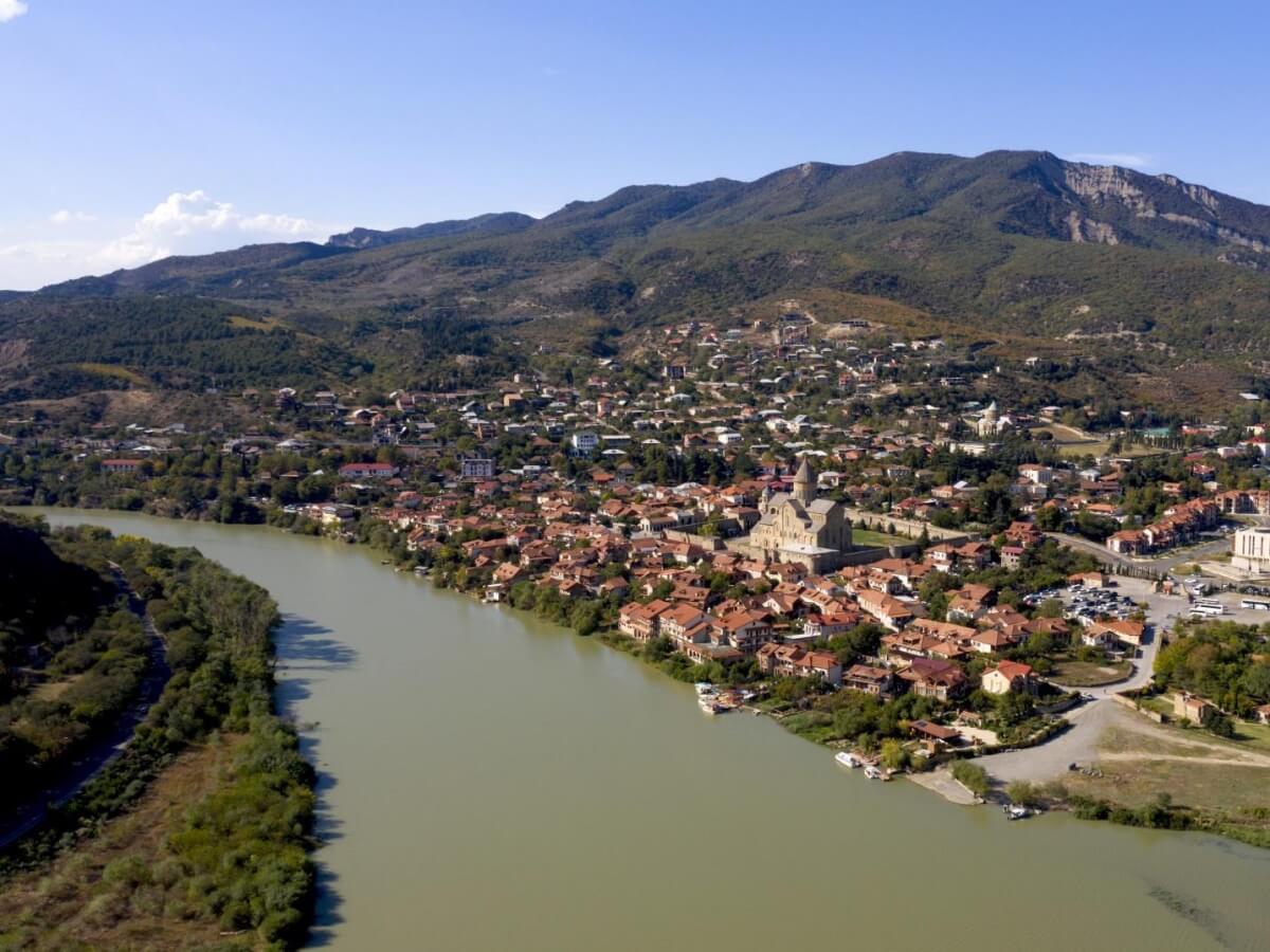 თბილისის შემოგარენში არსებული კომპლექსები – რას გვთავაზობენ დეველოპერული კომპანიები