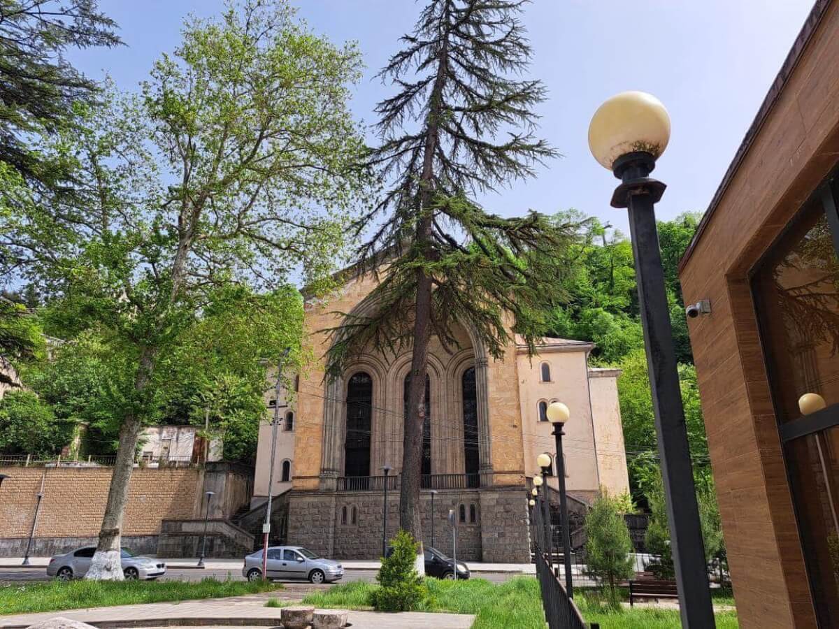 ჭიათურის დრამატული თეატრის ახალი სიცოცხლე