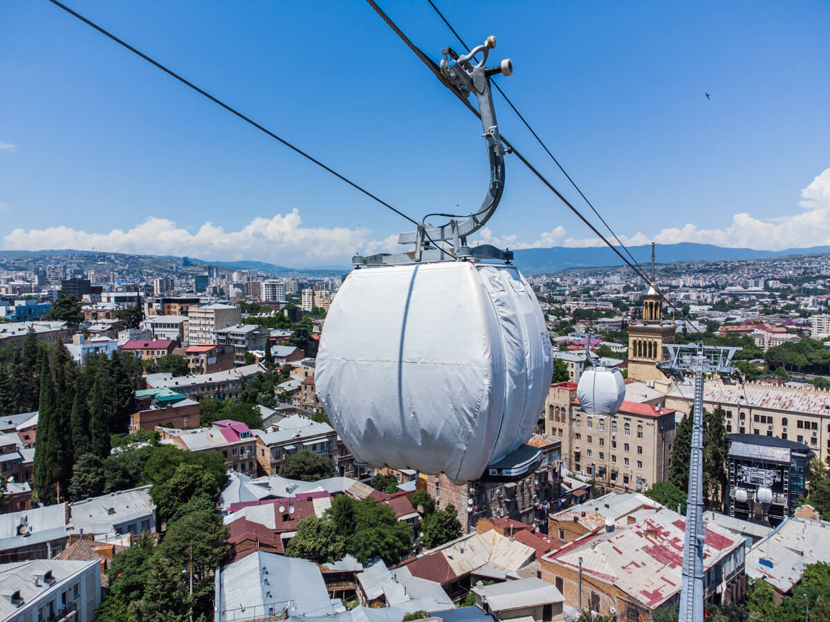 ტრანსპორტის სახეობა, რომლის წყალობითაც თბილისთან სიახლოვეს უფრო მეტად შეიგრძნობ