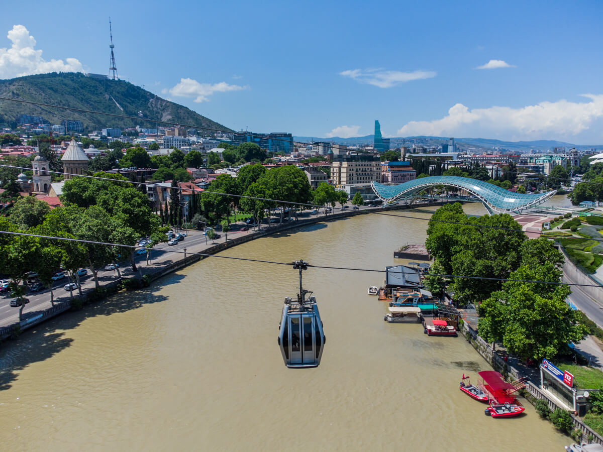 ტრანსპორტის სახეობა, რომლის წყალობითაც თბილისთან სიახლოვეს უფრო მეტად შეიგრძნობ
