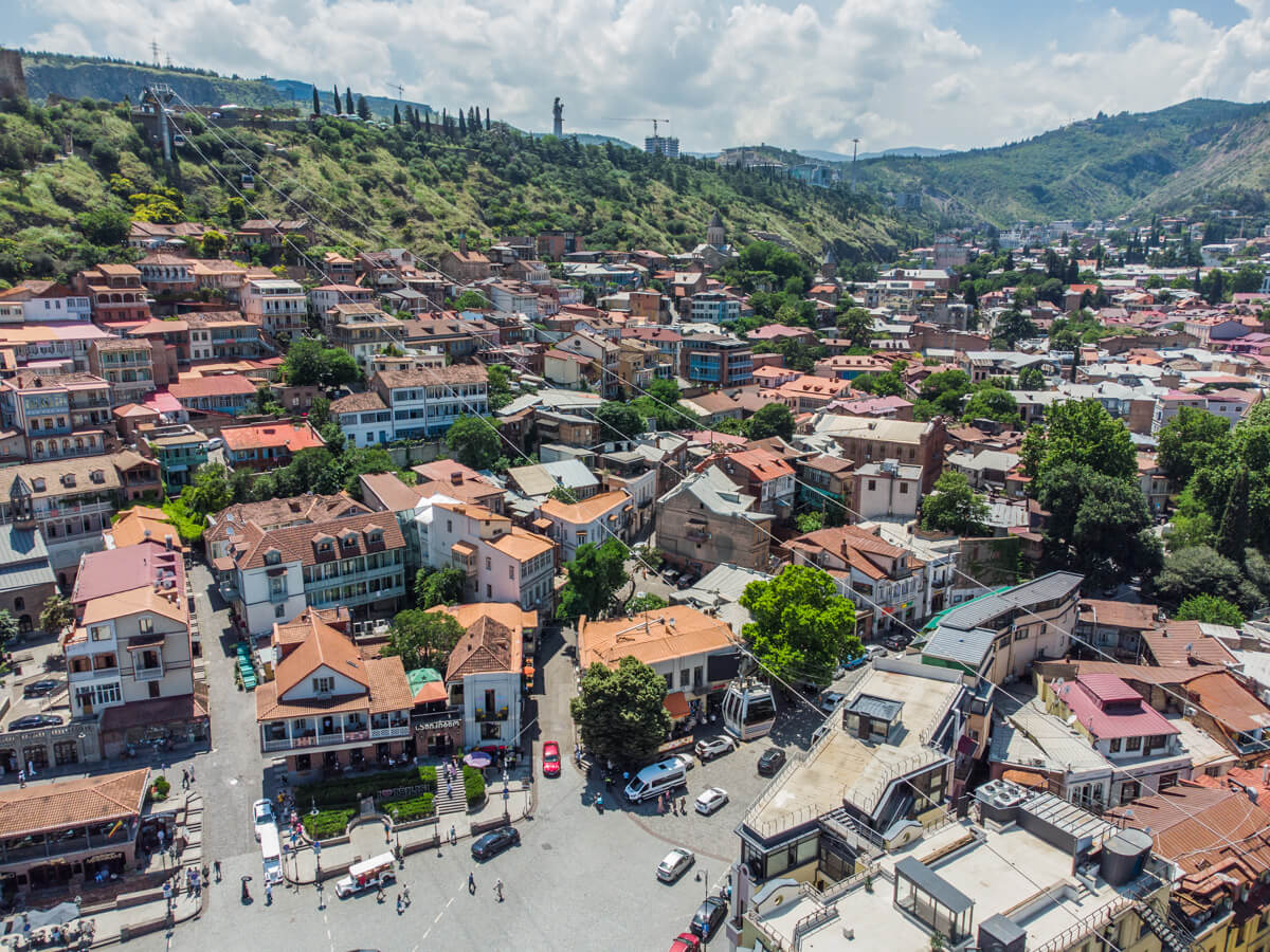 ტრანსპორტის სახეობა, რომლის წყალობითაც თბილისთან სიახლოვეს უფრო მეტად შეიგრძნობ