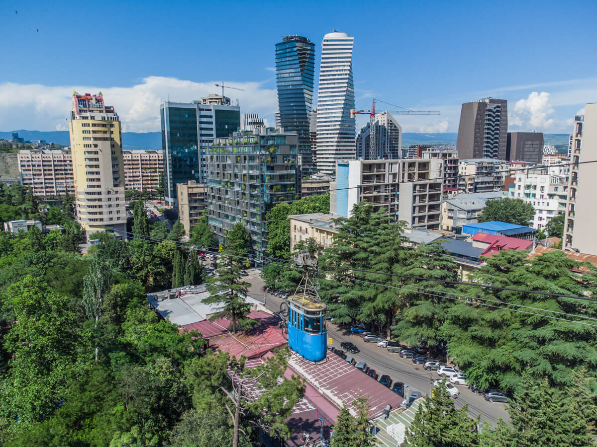 ტრანსპორტის სახეობა, რომლის წყალობითაც თბილისთან სიახლოვეს უფრო მეტად შეიგრძნობ