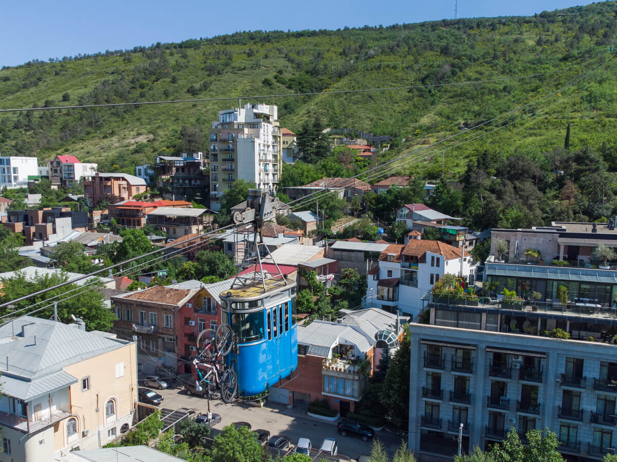 ტრანსპორტის სახეობა, რომლის წყალობითაც თბილისთან სიახლოვეს უფრო მეტად შეიგრძნობ