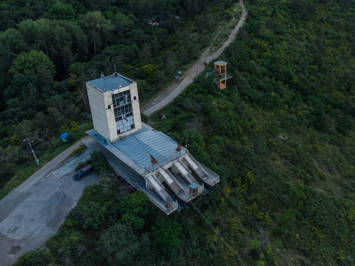 ტრანსპორტის სახეობა, რომლის წყალობითაც თბილისთან სიახლოვეს უფრო მეტად შეიგრძნობ