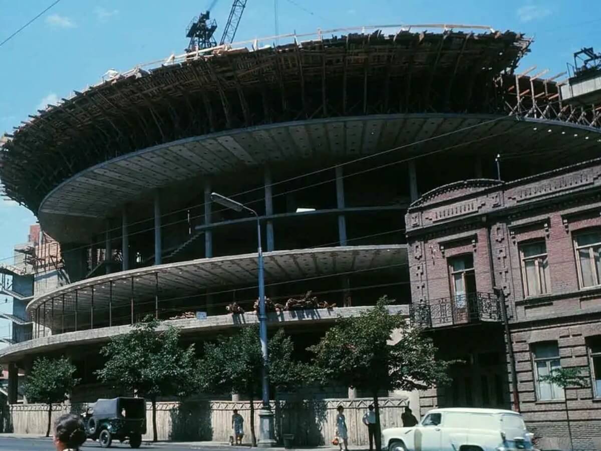 ფილარმონია – თბილისის სავიზიტო ბარათი და მასზე მასშტაბური “ივენთჰოლის” მშენებლობა საბურთალოზე