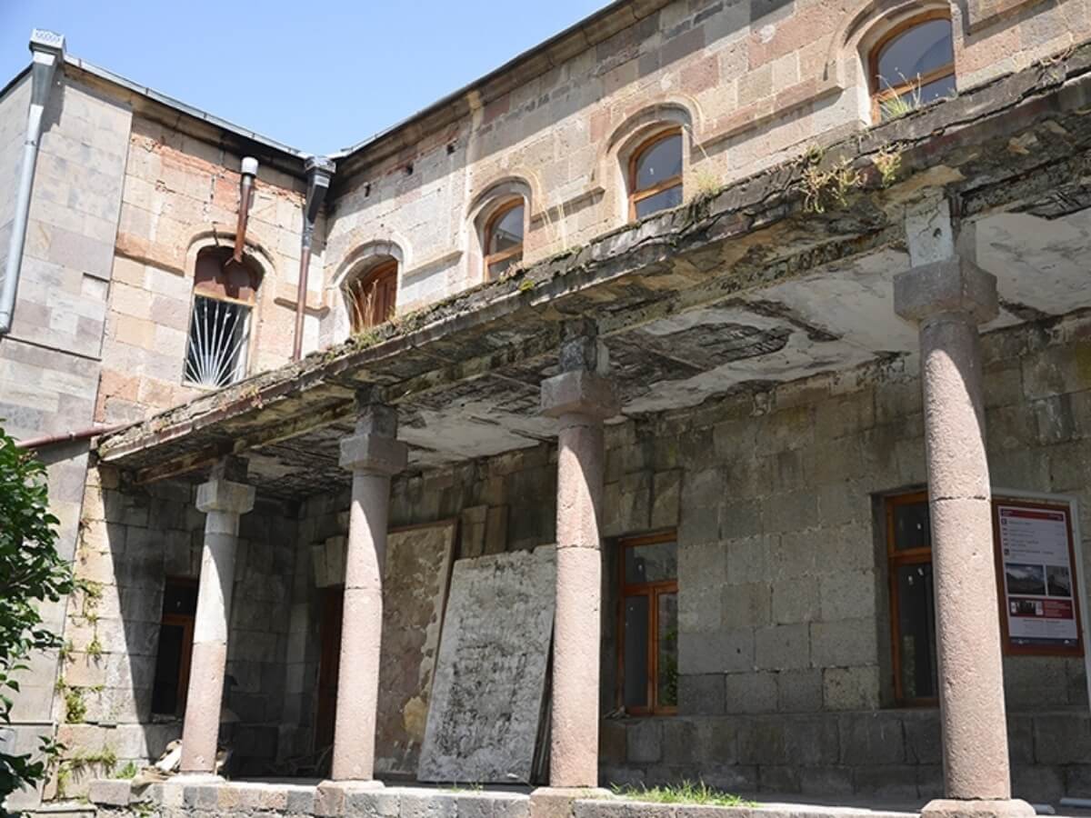 როდის დასრულდება სტეფანწმინდაში, ალექსანდრე ყაზბეგის სახელობის ისტორიული მუზეუმის რეაბილიტაცია