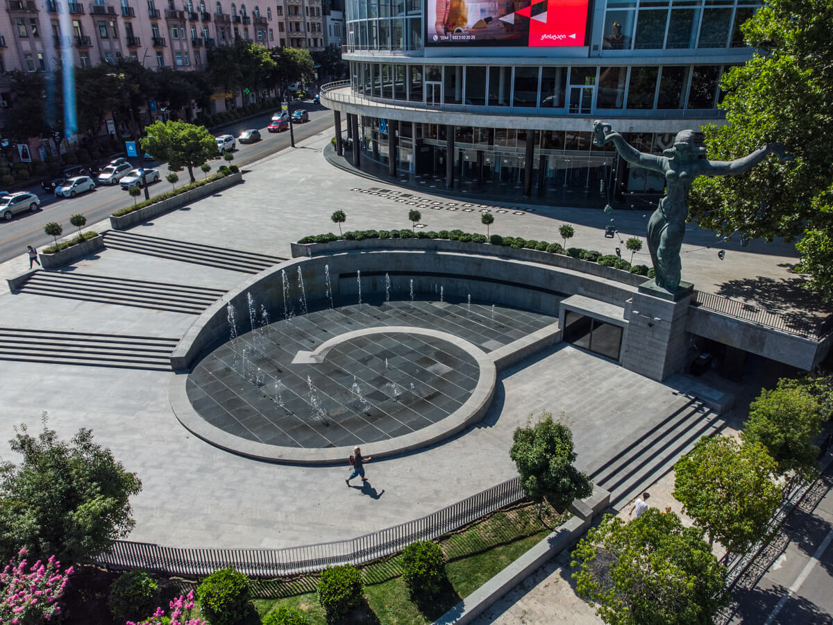 ფილარმონია – თბილისის სავიზიტო ბარათი და მასზე მასშტაბური “ივენთჰოლის” მშენებლობა საბურთალოზე