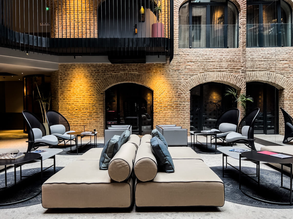 5-ვარსკვლავიანი სასტუმრო ისტორიული „ქარვასლის“ ადგილას