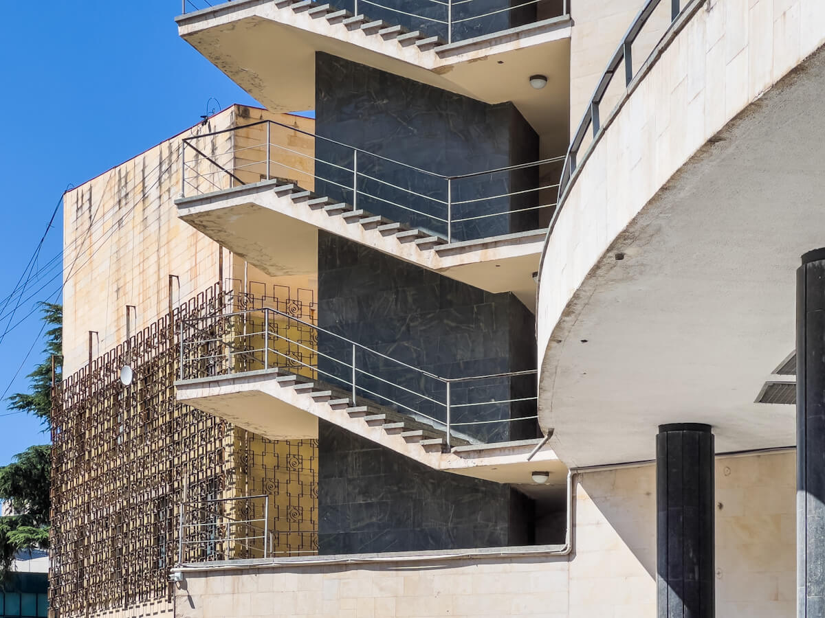 ფილარმონია – თბილისის სავიზიტო ბარათი და მასზე მასშტაბური “ივენთჰოლის” მშენებლობა საბურთალოზე