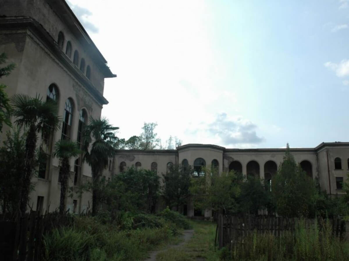 ერთ დროს დიდებული და ხალხმრავალი წყალტუბოს სანატორიუმები ახალი სიცოცხლის მოლოდინში