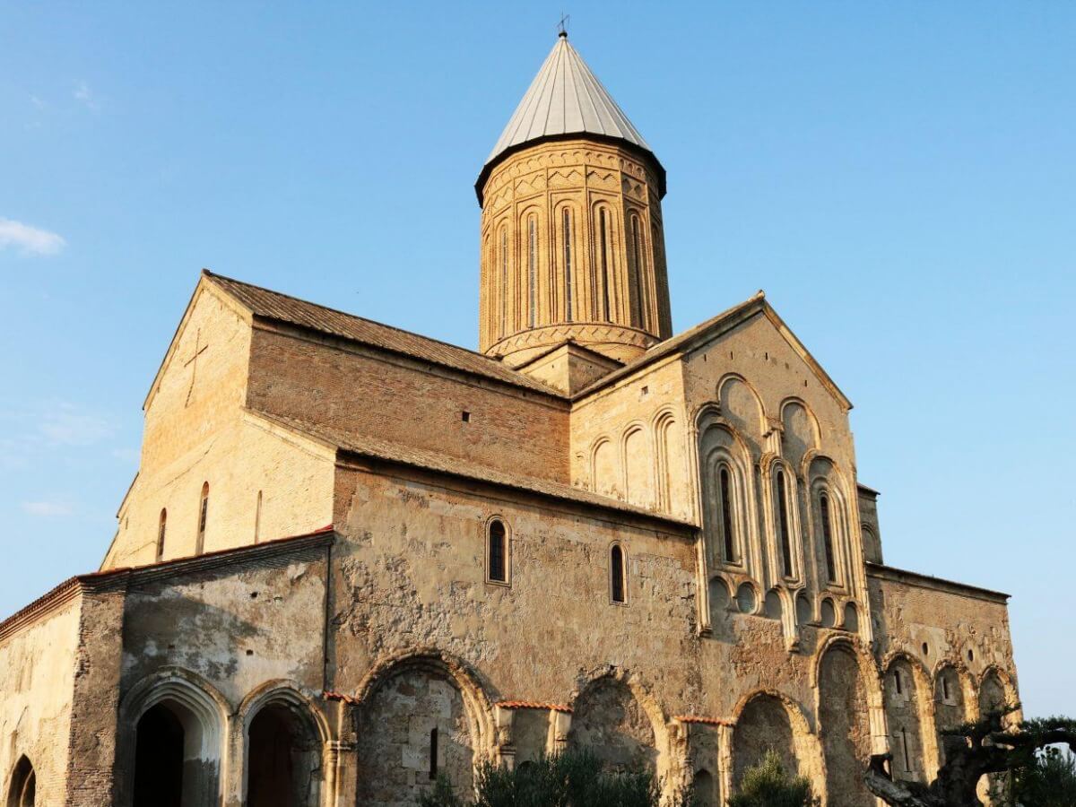 ალავერდის სამონასტრო კომპლექსში სტიქიის შედეგების აღმოფხვრა გრძელდება