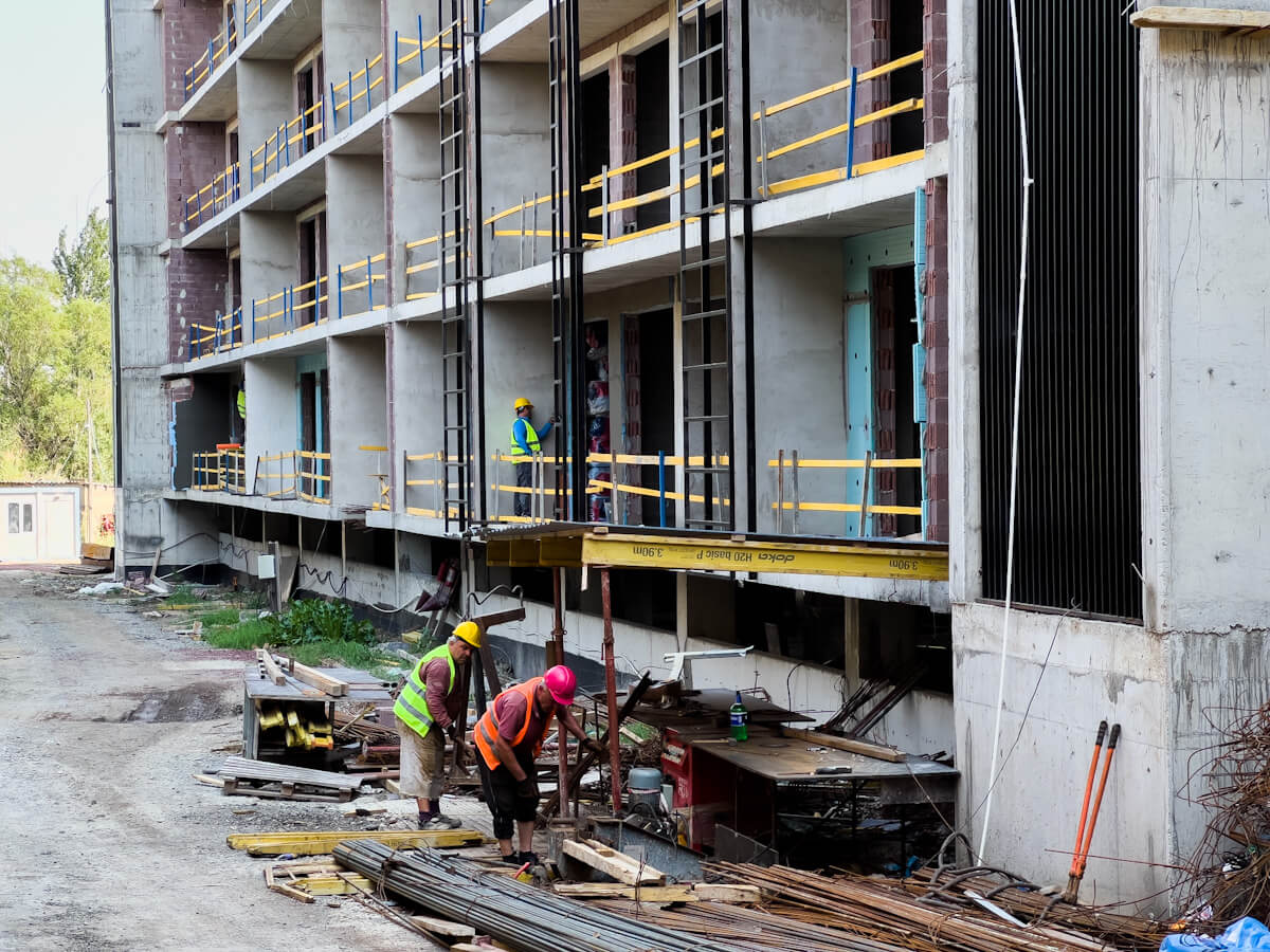 Modern City Lisi – ახალი საცხოვრებელი უბანი ლისის ტბასთან